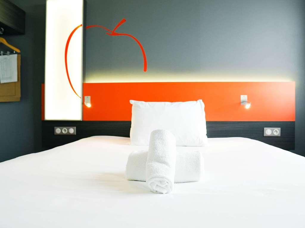 Ibis Styles Caen Centre Gare Hotel Quarto foto